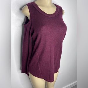 Cashmere Shoulder Showing Sweater